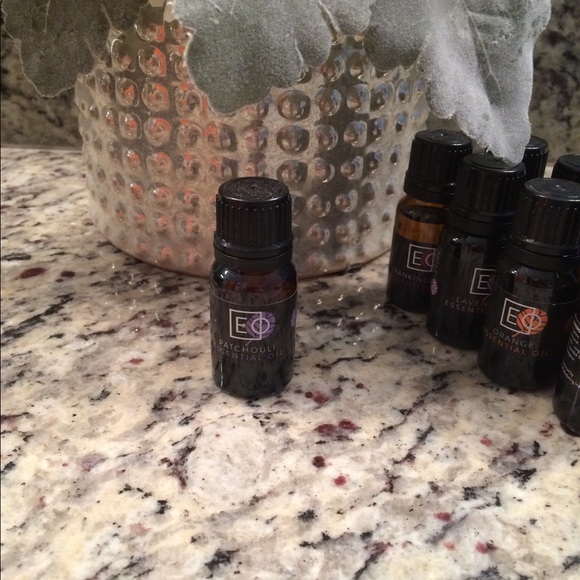 Other - Peppermint 10ml essential oil therapeutic pure Other - Peppermint 10ml essential oil therapeutic pure